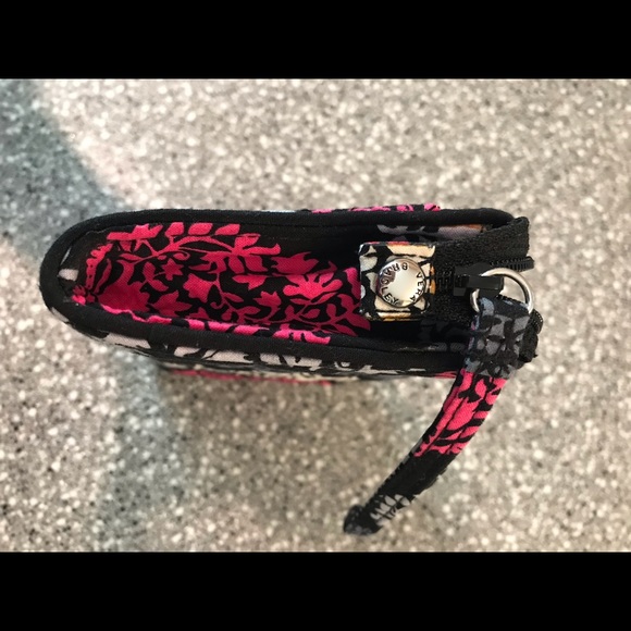 Vera Bradley Northern Lights Front Zip Wristlet - Picture 4 of 7